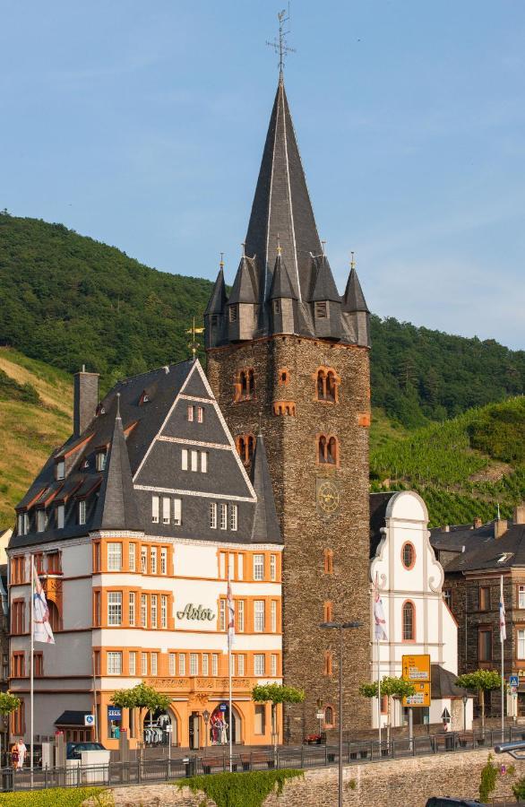 Hotel Zur Post Mulheim an der Mosel Exterior photo