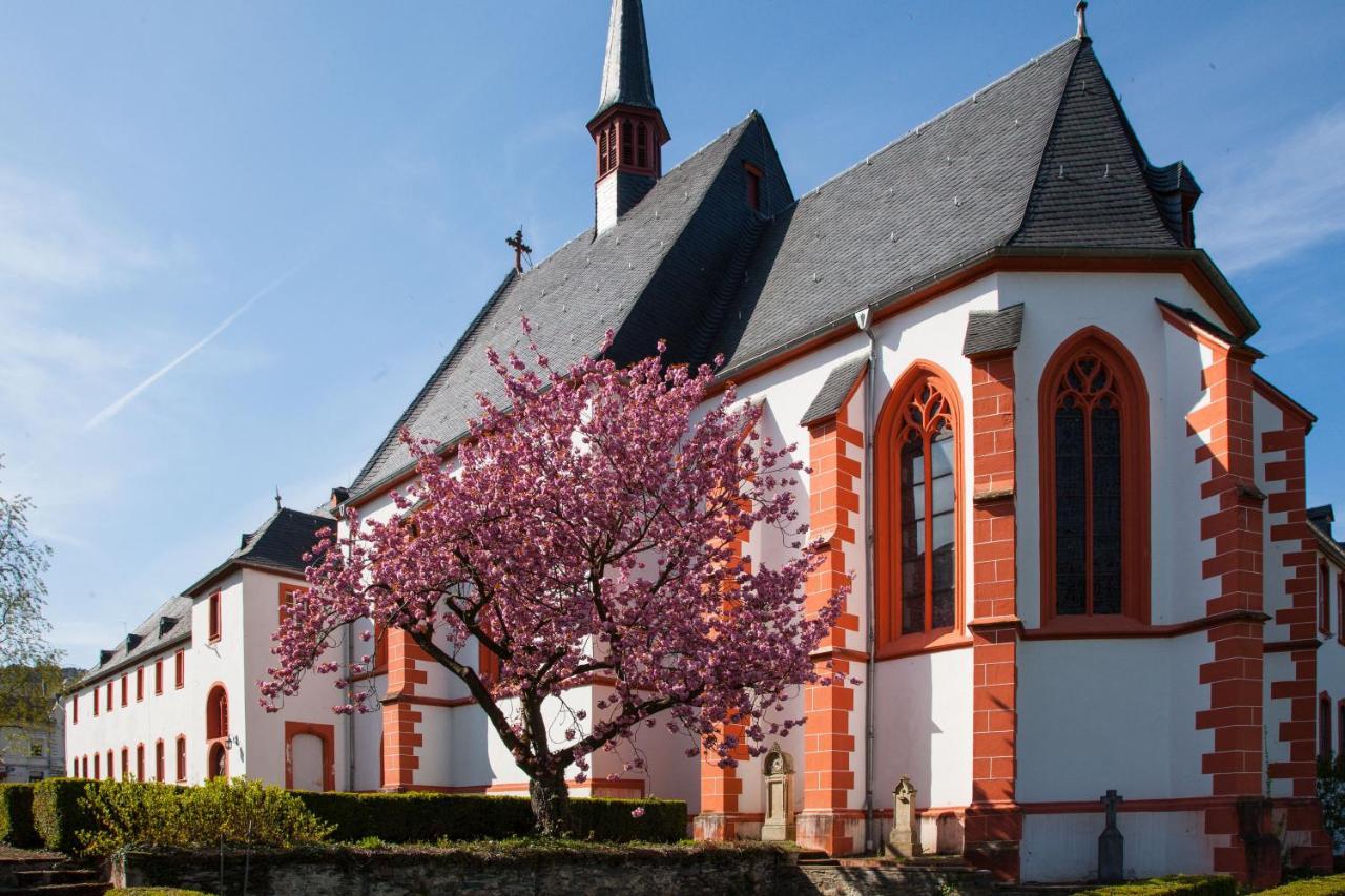 Hotel Zur Post Mulheim an der Mosel Exterior photo